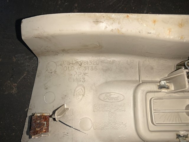 2004 Lincoln Aviator LH Driver Door Sill Kick Plate Tan OEM 2C54-7813201-AFW