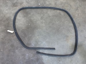 2004 Lincoln Aviator Rear Hatch Trunk Inner Seal OEM