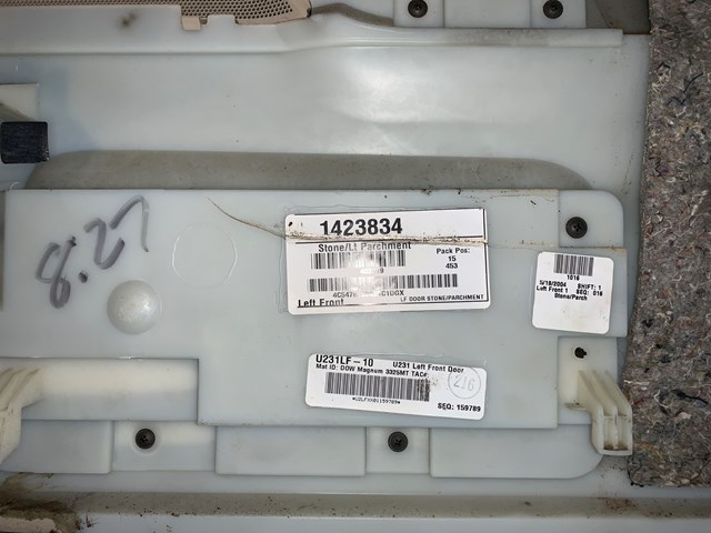 2004 Lincoln Aviator Front LH Driver Door Panel OEM