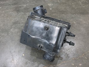 2004 Lincoln Aviator Air Cleaner Box OEM