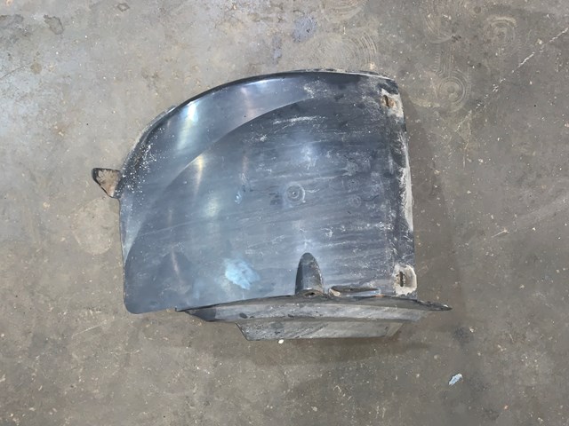 2004 Lincoln Aviator Front RH Passenger Fender Liner Forward Half OEM