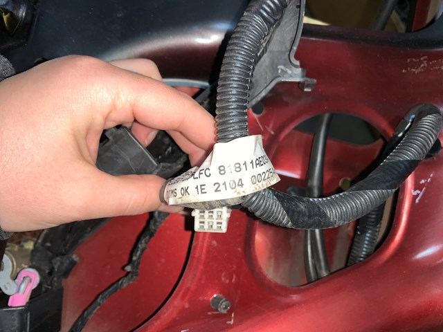 2001 Subaru Legacy Trunk Lid OEM (NEW PAINT)