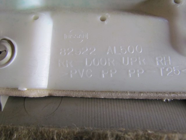 2003 Infiniti G35 Sedan Rear RH Passenger Door Panel Assy 82922 AL500