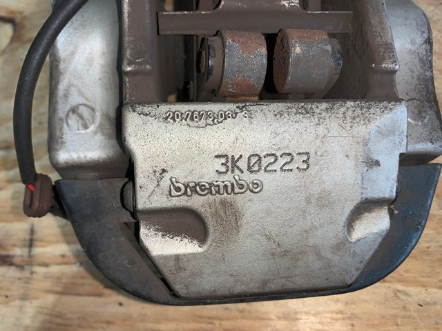 2004-2010 Porsche Cayenne Rear LH Driver Brembo Brake Caliper (1)