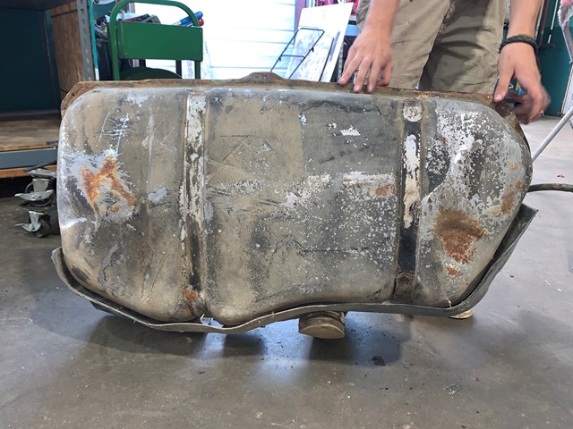 1989-1994 Nissan 240sx S13 Fuel Gas Tank (SEE DESCRIPTION)