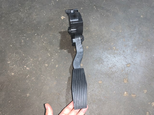 2019-2021 Cadillac XT4 Gas Pedal Throttle Accelerator 545334844