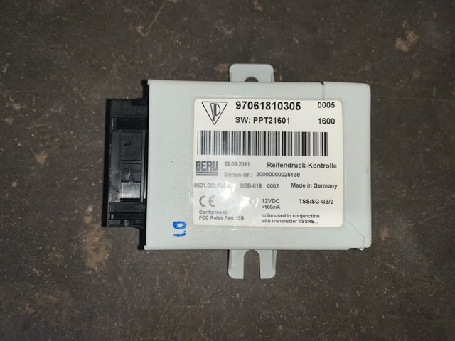 2012 Porsche Panamera TPMS Tire Pressure Monitoring System Module OEM 9706181030