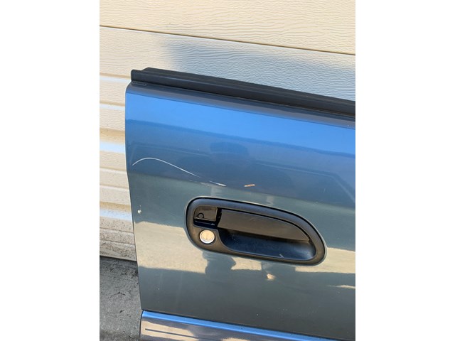 2005 Subaru Baja Front Passenger Door Shell