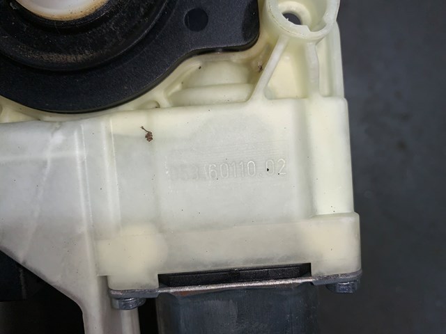 2012 Porsche Panamera Rear LH Driver Power Window Motor OEM 0536011002