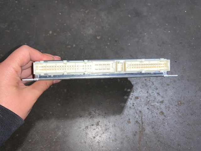 2012 Porsche Panamera Passive Stability Control Module OEM 97061810515