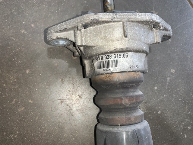 2012 Porsche Panamera Rear RH LH Shock Strut OEM 97033301505