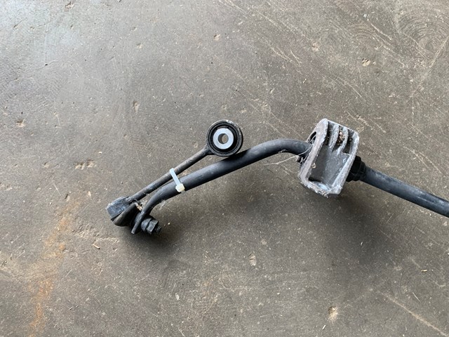 2012 Porsche Panamera Rear Stabilizer Sway Bar W/ Links OEM