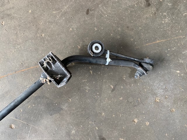 2012 Porsche Panamera Rear Stabilizer Sway Bar W/ Links OEM