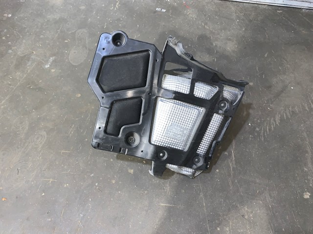 2012 Porsche Panamera Rear RH Passenger Bumper Support Heat Shield OEM 970505632