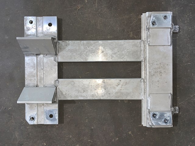 2012 Porsche Panamera Auto Transmission Bracket OEM 97050462301