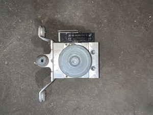 2012 Porsche Panamera ABS Anti-Lock Brake Pump Module OEM 97035575514