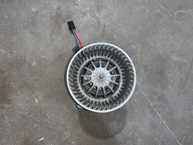2012 Porsche Panamera HVAC Heater AC Fan Blower Motor OEM