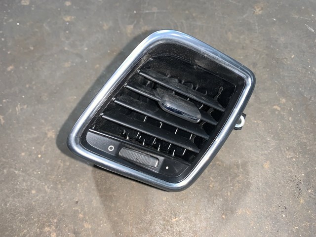 2012 Porsche Panamera Front RH Passenger Dash Air Vent OEM 970552132