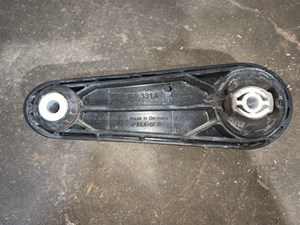 2012 Porsche Panamera Upper Engine Mount Bracket OEM 7PP199331A