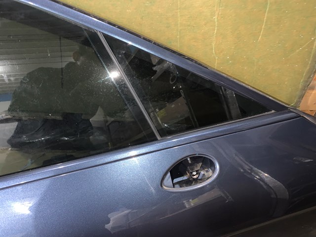 2012 Porsche Panamera Front RH Passenger Door Shell Assembly OEM Blue (SEE DETAI