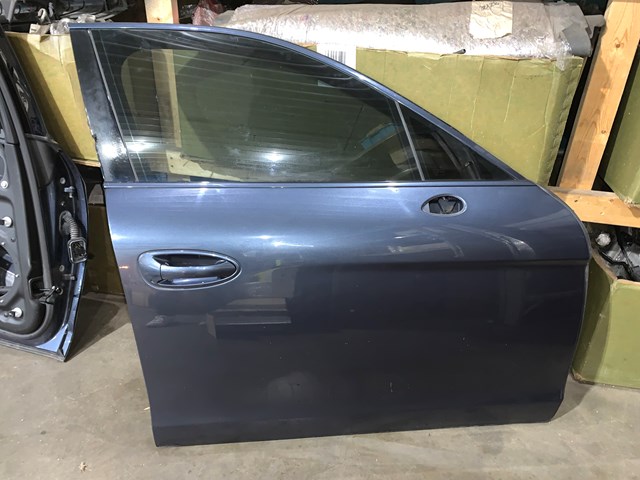 2012 Porsche Panamera Front RH Passenger Door Shell Assembly OEM Blue (SEE DETAI