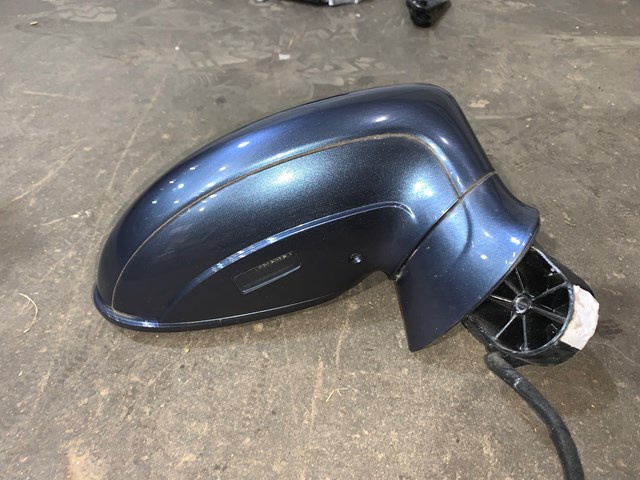 2012 Porsche Panamera Front RH Passenger Side View Mirror Blue OEM