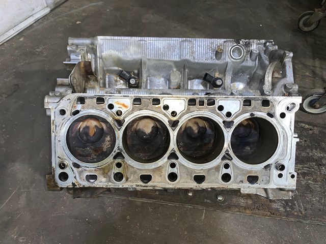 2012 Porsche Panamera 4.8L V8 Engine Cylinder Block Crankcase Assembly 90k Miles