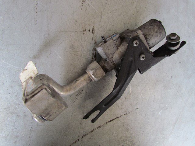 2004 Acura RSX Type S Clutch Master Cylinder W/ Reservoir OEM