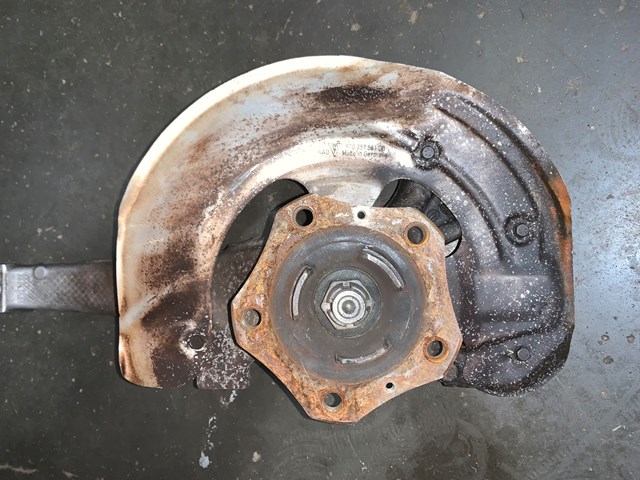 2012 Porsche Panamera Front LH Driver Spindle Knuckle Hub OEM 97034115704