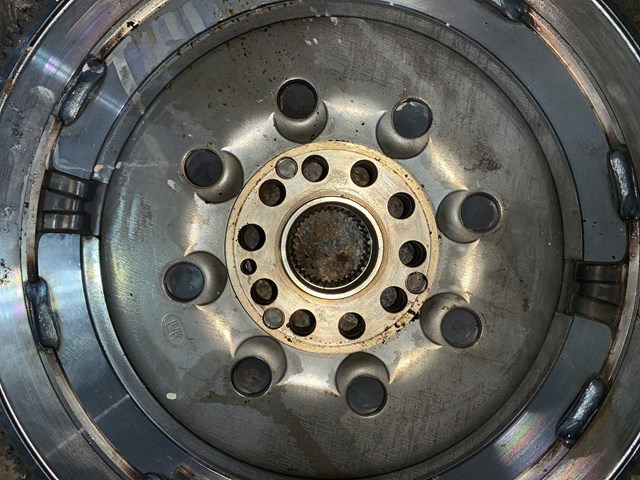 2012 Porsche Panamera 4.8L RWD Flywheel OEM 97011402022