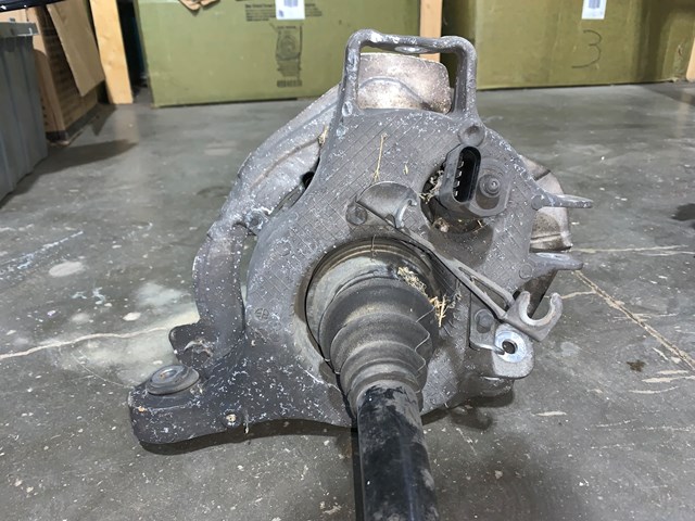 2012 Porsche Panamera RH Passenger Rear Axle Shaft W/ Knuckle OEM