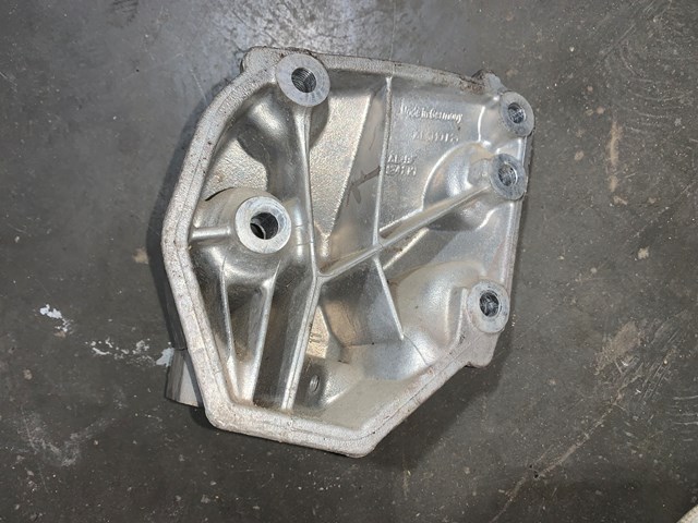 2012 Porsche Panamera Mount Bracket OEM 94811521222