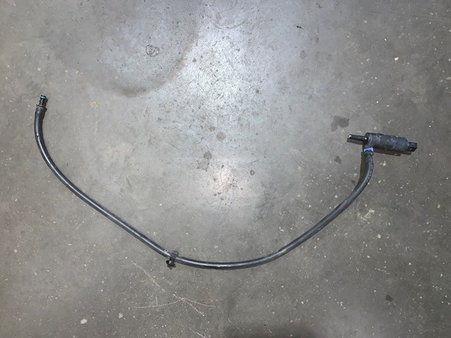 2012 Porsche Panamera Headlight Washer Pump W/ Hose OEM 97062450200