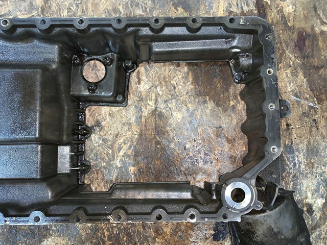 2012 Porsche Panamera 4.8L Upper Oil Pan OEM 94810716123