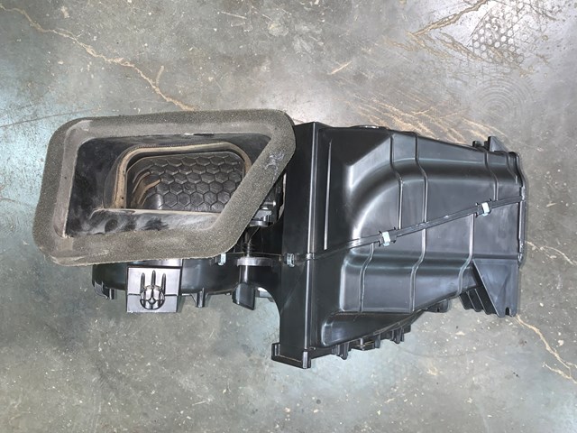 2012 Porsche Panamera Blower Motor Heater Motor Housing OEM