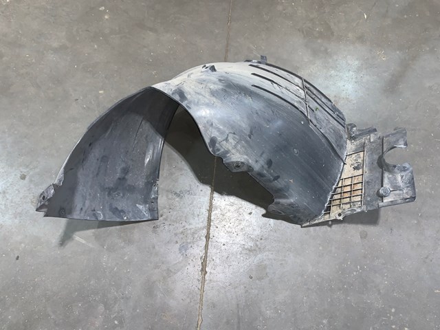 2012 Porsche Panamera Front RH Passenger Fender Liner OEM 97050412601