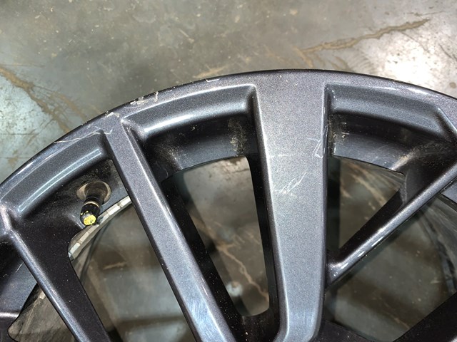 2022 Subaru WRX Wheel 18x8-1/2 OEM (SEE DETAILS)