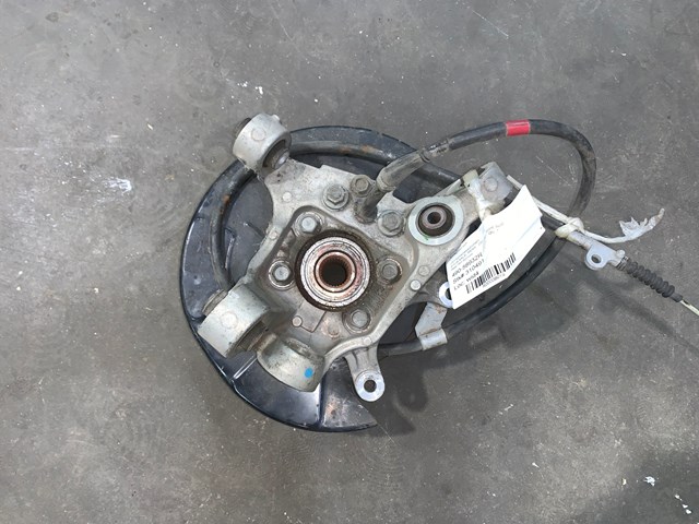 2006 Nissan 350z Rear RH Passenger Spindle OEM R8019