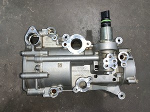 2012 Porsche Panamera 4.8L Engine Oil Pump OEM 9481070132300