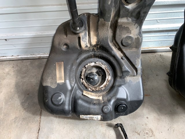 2012 Porsche Panamera Gas Fuel Pump Tank Assembly OEM (FREIGHT)