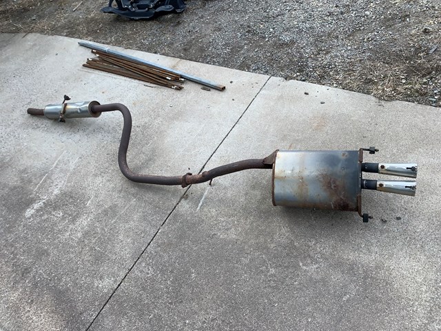 2000 Honda Prelude Complete Muffler Resonator Exhaust Assembly OEM (READ DETAILS