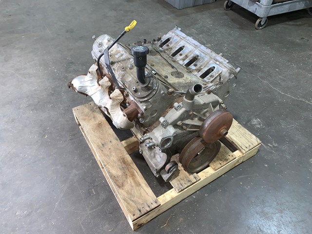 2005 Chevy Silverado 2500 6.0L Engine Core OEM (FOR PARTS/REMAN)