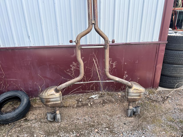 2012 Porsche Panamera 4.8L Exhaust Muffler Resonator Mid Pipe Assembly OEM