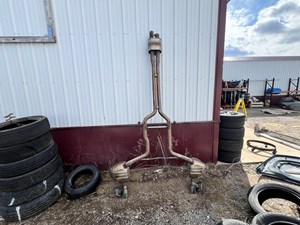 2012 Porsche Panamera 4.8L Exhaust Muffler Resonator Mid Pipe Assembly OEM