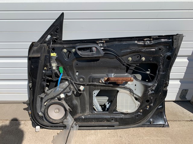 2007 Subaru Forester Front RH Passenger Door Shell Black OEM