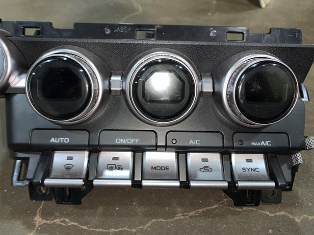2023 Toyota GR86 Climate Control Switch Buttons OEM 72311CC030
