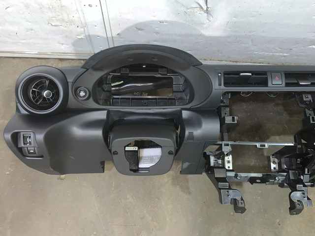 2023 Toyota GR86 Dash Dashboard Instrument Panel Assembly OEM (FREIGHT)
