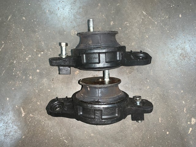 2017 Subaru BRZ Engine Motor Mount Set LH RH OEM