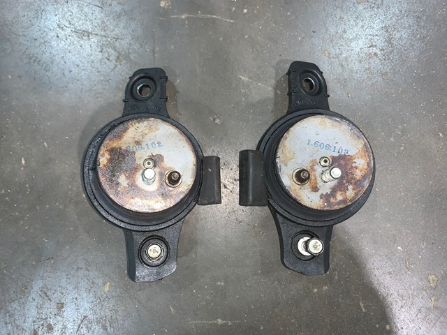 2017 Subaru BRZ Engine Motor Mount Set LH RH OEM