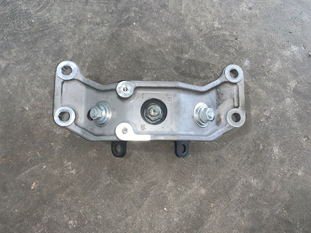 2023 Toyota GR86 AT Automatic Transmission Mount Support Bracket OEM